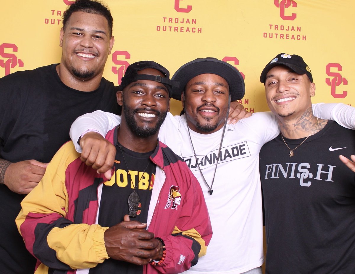 Great to partner with <a href="/ZBNFL/">Zach Banner</a>’s <a href="/B3Foundation/">B3 Foundation</a> to distribute backpacks and school supplies to local families! #FightOnGiveBack