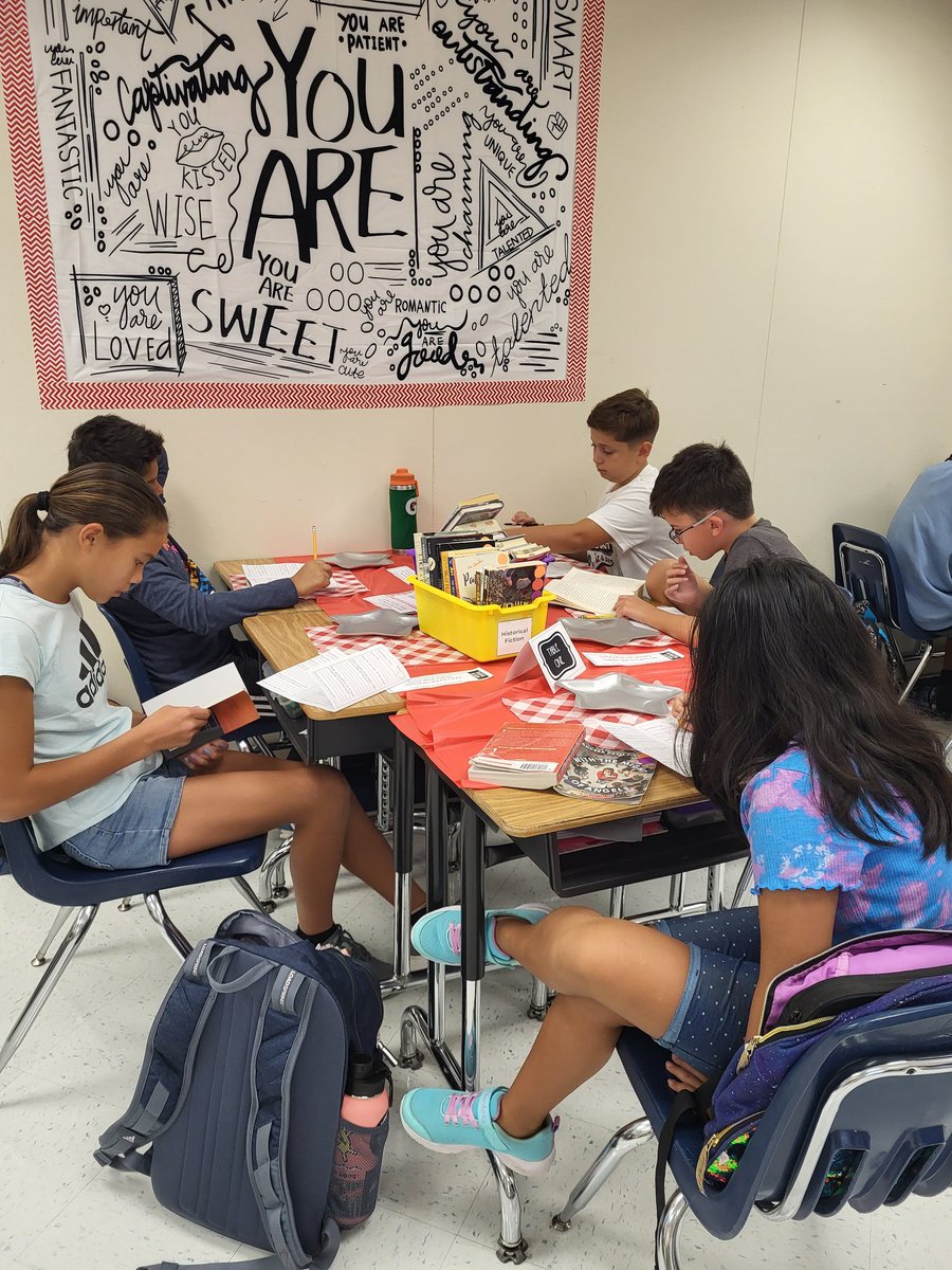 CubRunWillis's tweet photo. Welcome to the Willis Cafe! Today 6th graders participated in a book tasting and are ready to checkout their first book from our classroom library! #genrestudy #readingisfun https://t.co/d7NlSZU5hp