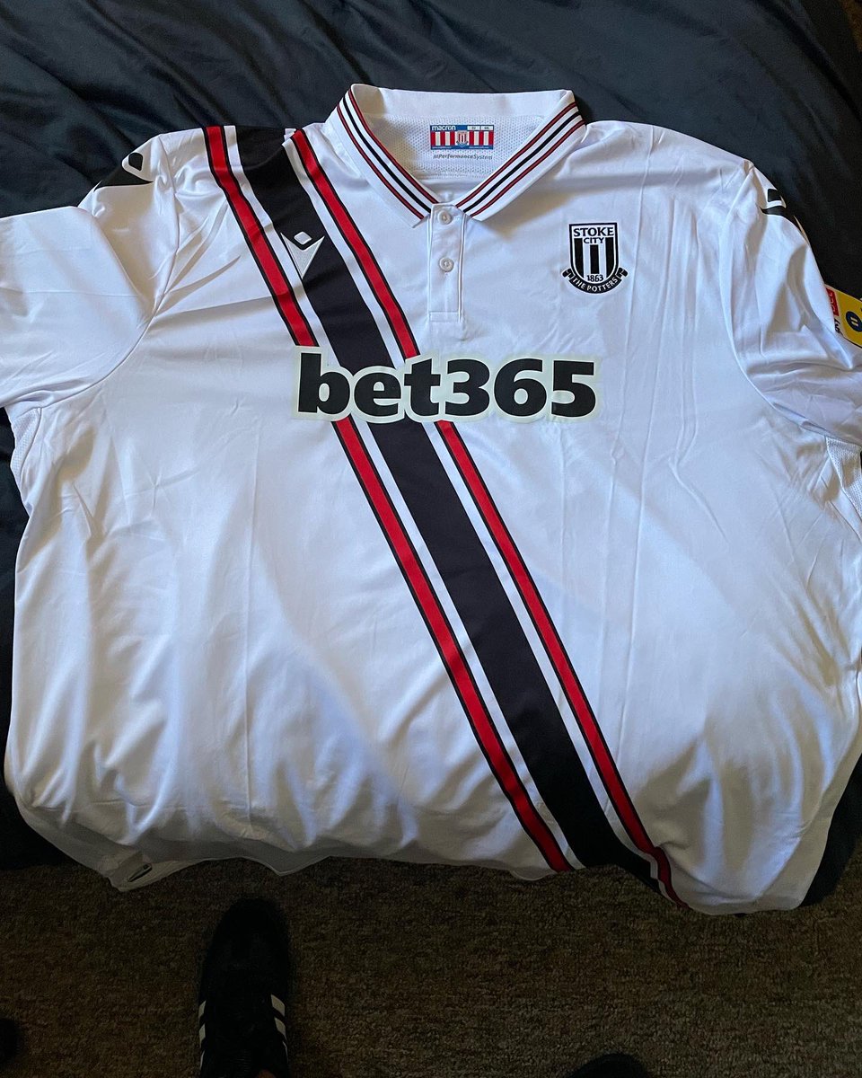 KevinStokeNJ's tweet photo. Happy birthday to me! #SCFC #COYMP https://t.co/S3ELDVIaEV