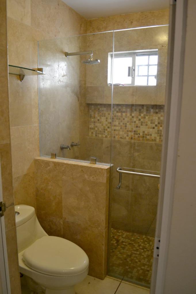 expansionbr's tweet photo. CASA EN VENTA EN LOMAS RESIDENCIAL CD OBREGÓN

- Tres recámaras
- Un baño
- Sala
- Comedor
- Cocina
- Pasillo de servicio
- Ubicada en primera sección del Fraccionamiento
- $1,750,000 https://t.co/KQE5uoE8mS