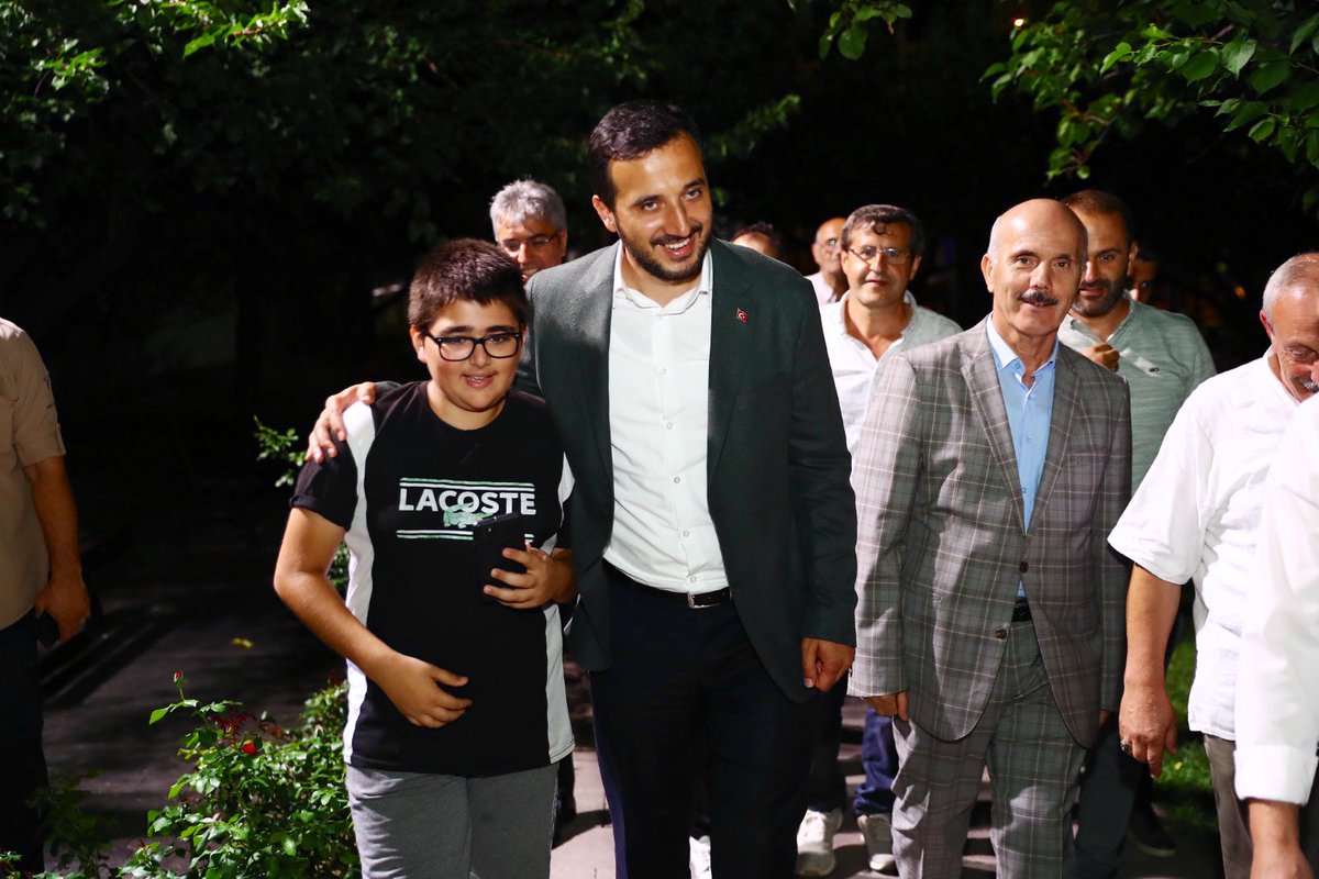 abdullahozdemir's tweet photo. İnebolu/Bayıralan Köyü Derneği’ndeki  (BAYIR-DER) hemşehrilerimizle bir aradayız 🤝

Rabbim birlik ve beraberliğimizi daim eylesin. 

📍Kayısı Bahçesi https://t.co/wFCNIjoi56