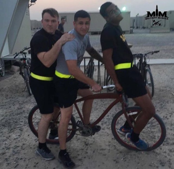 ChecoGray's tweet image. 