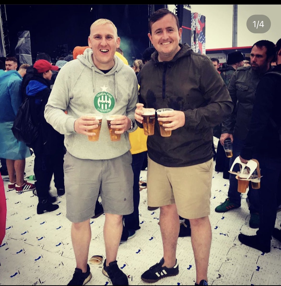 JArthurStanley's tweet photo. Overwhelmed by all of the support that’s been shown today by everyone for Paul, all his friends and family cannot thank everybody enough

Still a long way to go, too many to thank individually but it’s amazing what we can do when everybody comes together #vivalamash 🔴🟡🔵 https://t.co/Z96ktY7bFS
