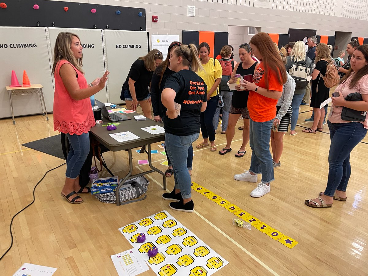 DavisN206's tweet photo. Our PD @NESD  was amazing! The Google Playground and Tech Cafe was my favorite part!🧡🖤 https://t.co/QC9XPoJv32