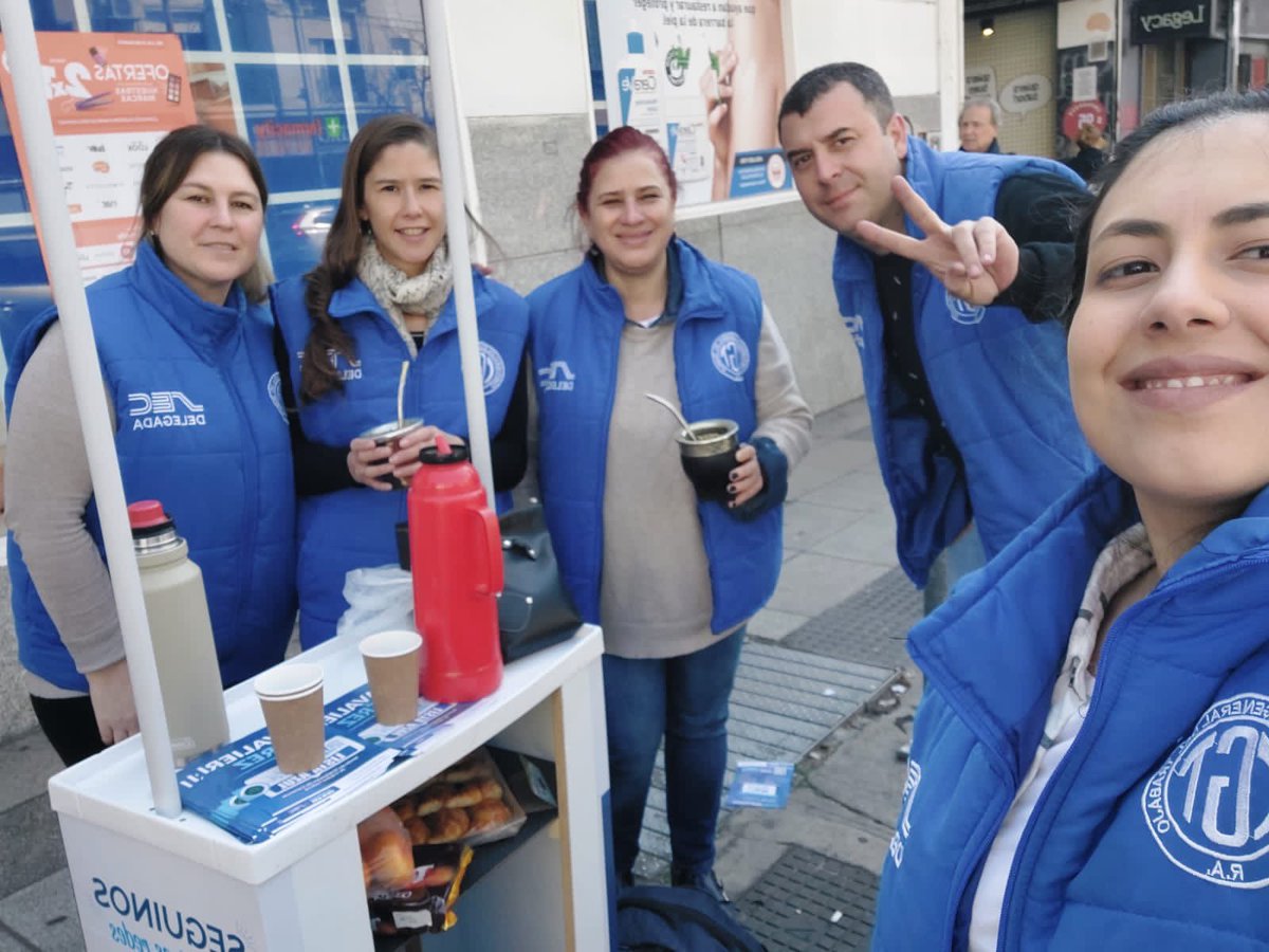 StreamComercio's tweet photo. Para seguir fortaleciendo nuestro sindicato,para seguir conquistando derechos,para seguir construyendo futuro el próximo 15/9 vota🗳 @ListaAzulSEC 

#ContasConNosotrosContamosConVos 
@CarlosPerezSEC @Sergio_OrtizOk @sabriparedessec @MGonzalezSEC https://t.co/57hkcBZwlR