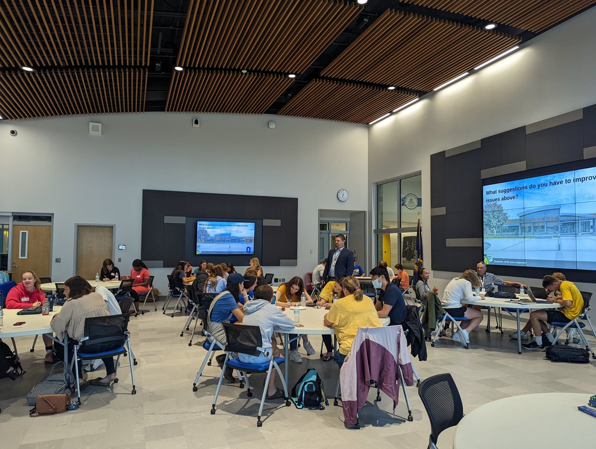 QbyHighSchool's tweet photo. A great turnout for our Student Leader Luncheon today. Looking forward to another wonderful year with all of these individuals! https://t.co/0aOO7FcFuL