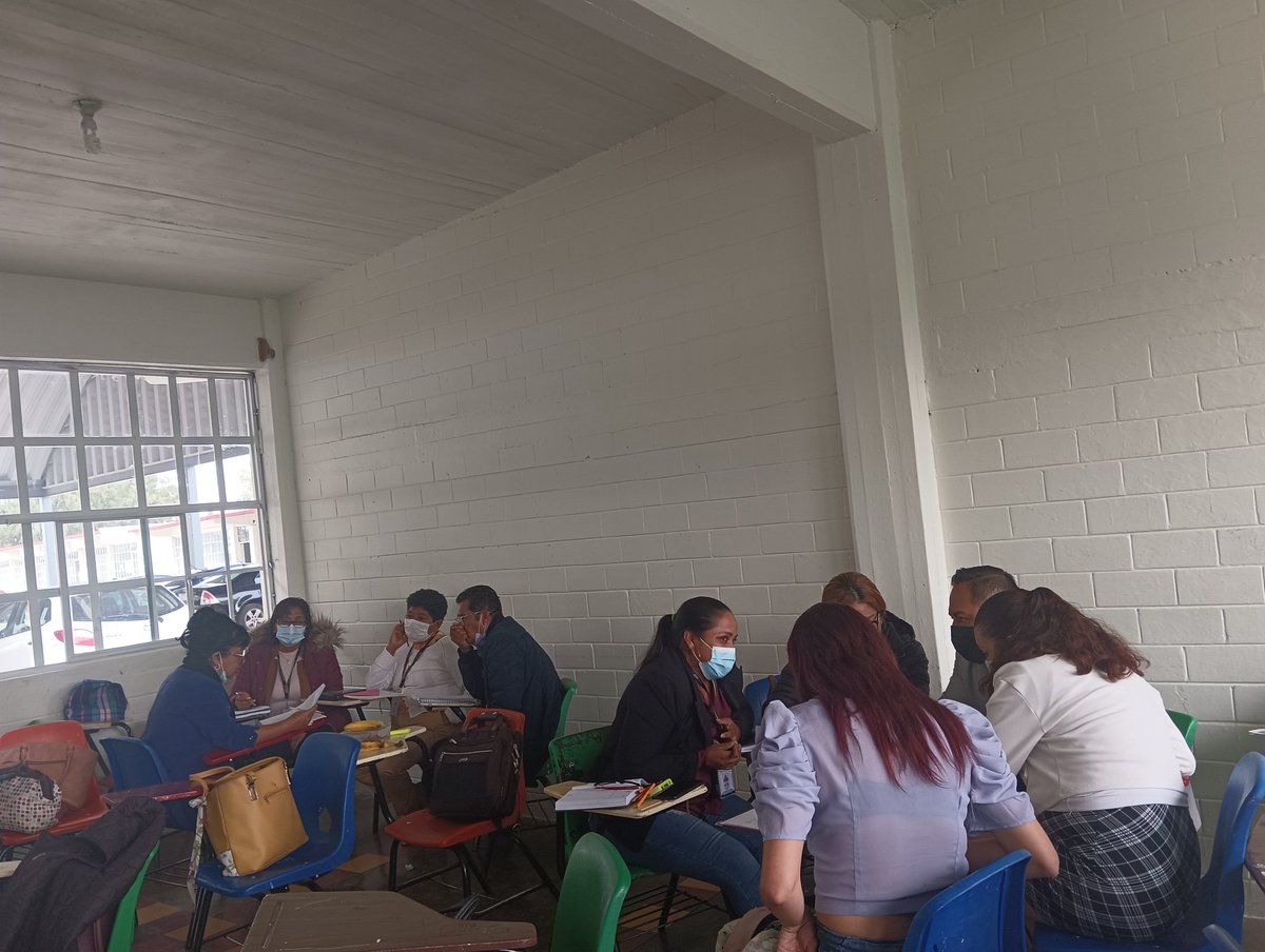par_sanz's tweet photo. En la Escuela Primaria Solidaridad 1990, con CCT 15EPR2849W, se trabajo la Estrategia Curricular de #IgualdadDeGeneroEdomex @geramonro05 @TinocoGRogelio @SEB_Edomex https://t.co/j7Yq2lOGYs