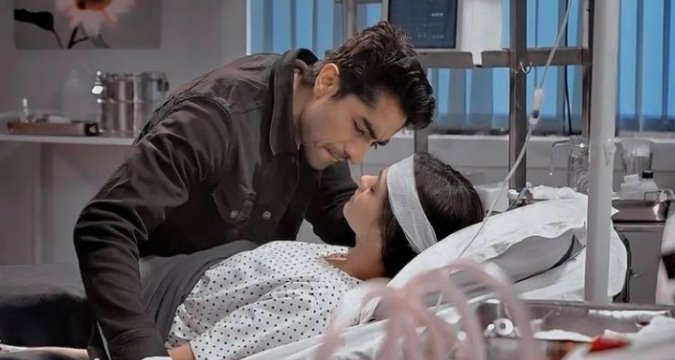 NaruemonHCFans's tweet photo. @ChopdaHarshad tonight before bed  please think of me  See you in a bright dream  with me by your side forever  Okay, tonight I'm going to dream of you..
good night 😴😴
#HarshadChopda #yrkkh #YRKKH #NaruemonHCFans🇹🇭 #HCFans🇹🇭 https://t.co/3N8U5mdLoJ