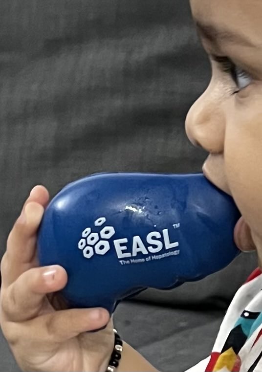 Thank you for sending me a soothing teether ⁦⁦@EASLedu⁩ @EASLnews⁩ - A hepatologist’s 👦 #ILC2022