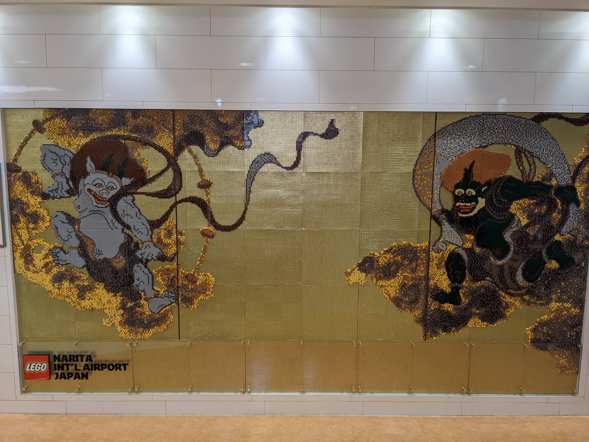 nick_kapur's tweet photo. Spectacular full-size LEGO version of Japanese painter Tawaraya Sōtatsu's "Wind God and Thunder God" (early 1600s) on display at Narita Airport 😮 https://t.co/85knhuwr3A