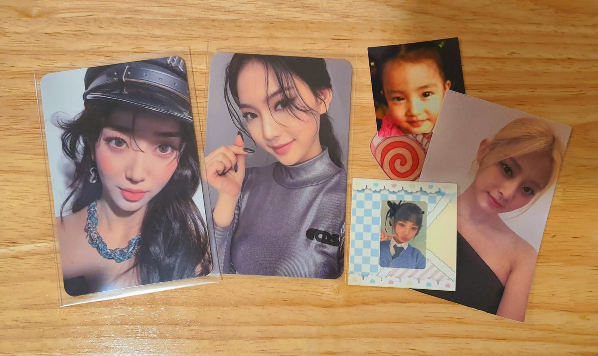 soojin_ly's tweet photo. hi @sai_carts, sumin and isa arrived safely! they were packed really well ^^ thanks for the cute freebies and for letting me adopt these pretty pcs <3

#SaiFeedback_ https://t.co/WLwGNHJoww