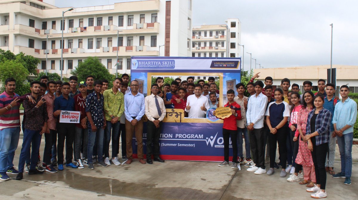 BsduOfficial's tweet photo. Some glimpses of WoW
#BSDUSkill #BSDUJaipur #SkillUniversity #BSDUWOW #GoBSDUian #orientationprograms #orientationceremany  #freshbatch #collegelife  #bigdreams #TuesdayThoughts #TopicTuesday #TransformationTuesday #tuesdaymotivation #tuesdayvibes #tuesdaythoughts #tuesdaypost https://t.co/QnxtQApiAt