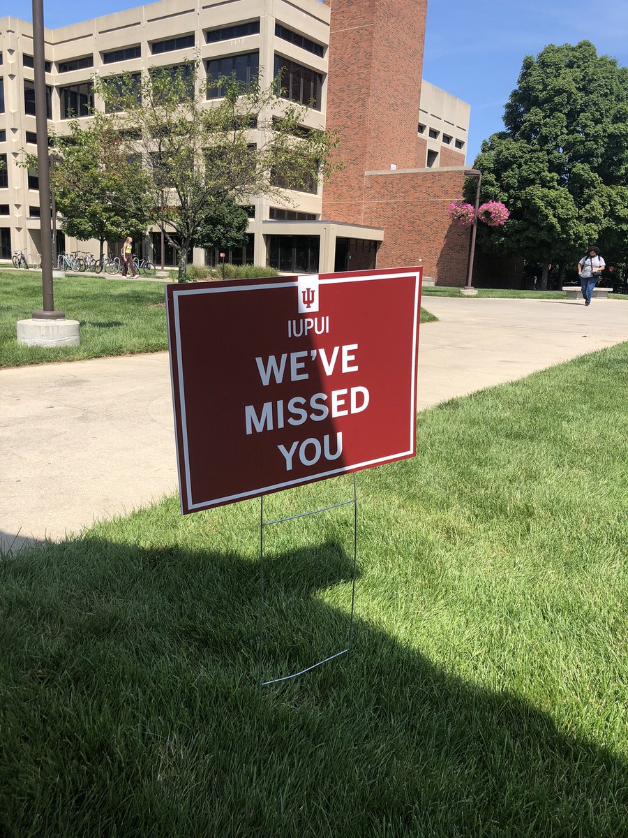 shupchur's tweet photo. Working a table for welcome back week for IUPUI students. So awesome to see so many people walking the campus. #iupui #iupuiwelcomebrigade https://t.co/eWSXzk5vQy