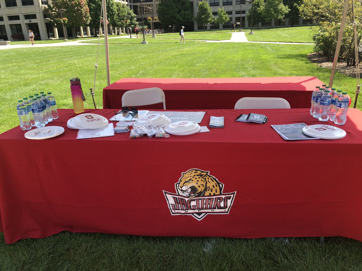 shupchur's tweet photo. Working a table for welcome back week for IUPUI students. So awesome to see so many people walking the campus. #iupui #iupuiwelcomebrigade https://t.co/eWSXzk5vQy
