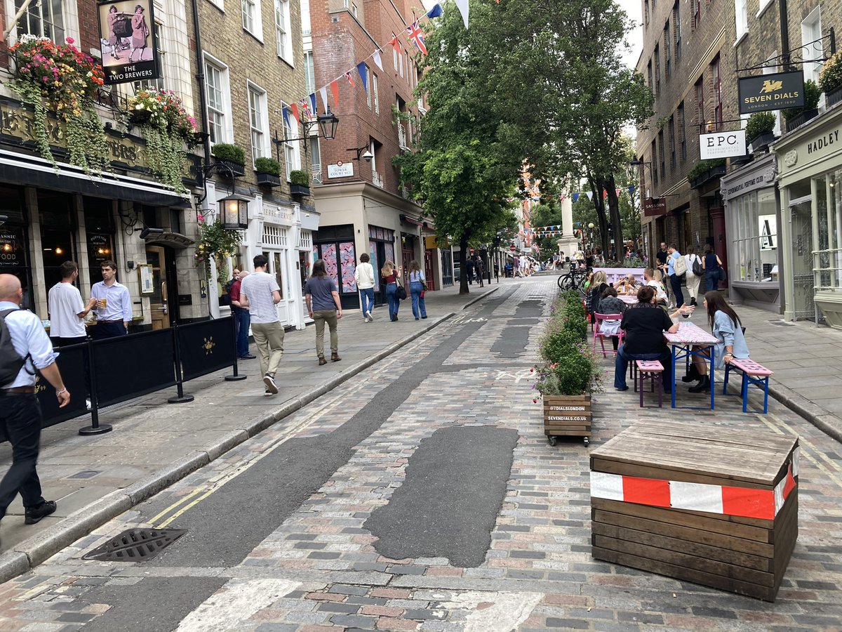 willnorman's tweet photo. Remove the traffic, provide plenty of places to stop and rest and your  streets, shops and restaurants will thrive. https://t.co/Rn6mvFRTmK