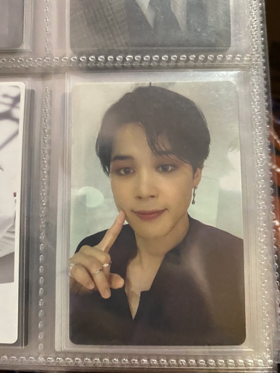 krng_7's tweet photo. ꒰ wts lfb bts ph ꒱
#kringbnsbentables
❗️REPRICED❗️
~jimin mots concept book clue pc- 400

𓂋onhand/ ready to ship
𓂋mint condition 
𓂋 payo or 3days reservation
𓂋reply "mine" / dm to for more deets and claim https://t.co/aD5awR4ZZL