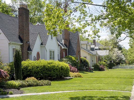 followgoosehead's tweet photo. After looking at dozens of houses, you found a property you love. Now you need to find a #HomeownersInsurance policy that meets your needs, but how do you know which is the right one for you? Our expert agent, Keith, breaks it all down for you here: https://t.co/HQlvl885Te https://t.co/r5ZtogMHOC