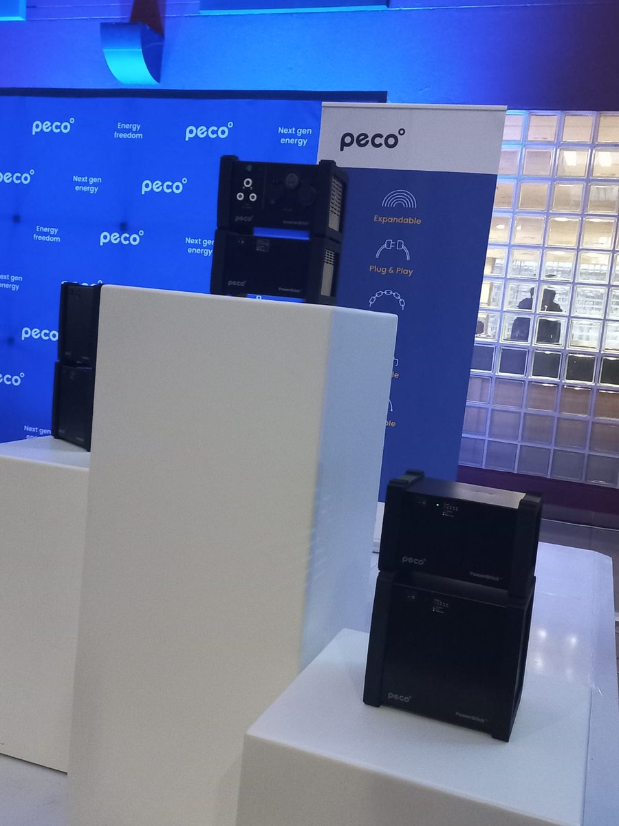 Wits_E's tweet photo. The #PowerBrick:
📌 Has a lithium battery that provides a minimum of 2 000 cycles, which translates into 6 or 7 years of life
📌 Has a built-in microgrid stacked with safety features – system faults or overload failures put it into a temporary sleep mode
#PecoPower #Umbono https://t.co/ksgDbua7fG