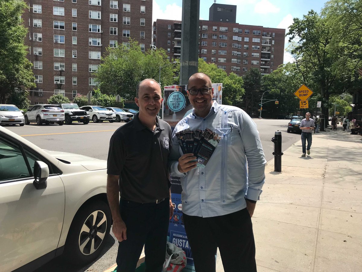 NYCLaborVotes's tweet photo. Gustavo @Rivera4TheBronx has been a steadfast champion for working families in the Bx #SD33 &amp; across NYC, helping build an economy that works for us. We’re proud to be standing with him on E-Day! Polls are open until 9pm, time to get out and #VoteUnionStrong! #NYCLaborVotes https://t.co/9McRj84h97