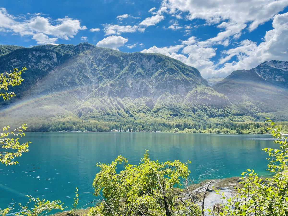 mackebitz's tweet photo. Beautiful Slovenia with the family! If you love the Alps and the adventure you‘ll be flashed from 🇸🇮 #hiking #swimming #bohinjskajezero #bled #mostnice #triglavnationalpark https://t.co/BuCbyt4E5k