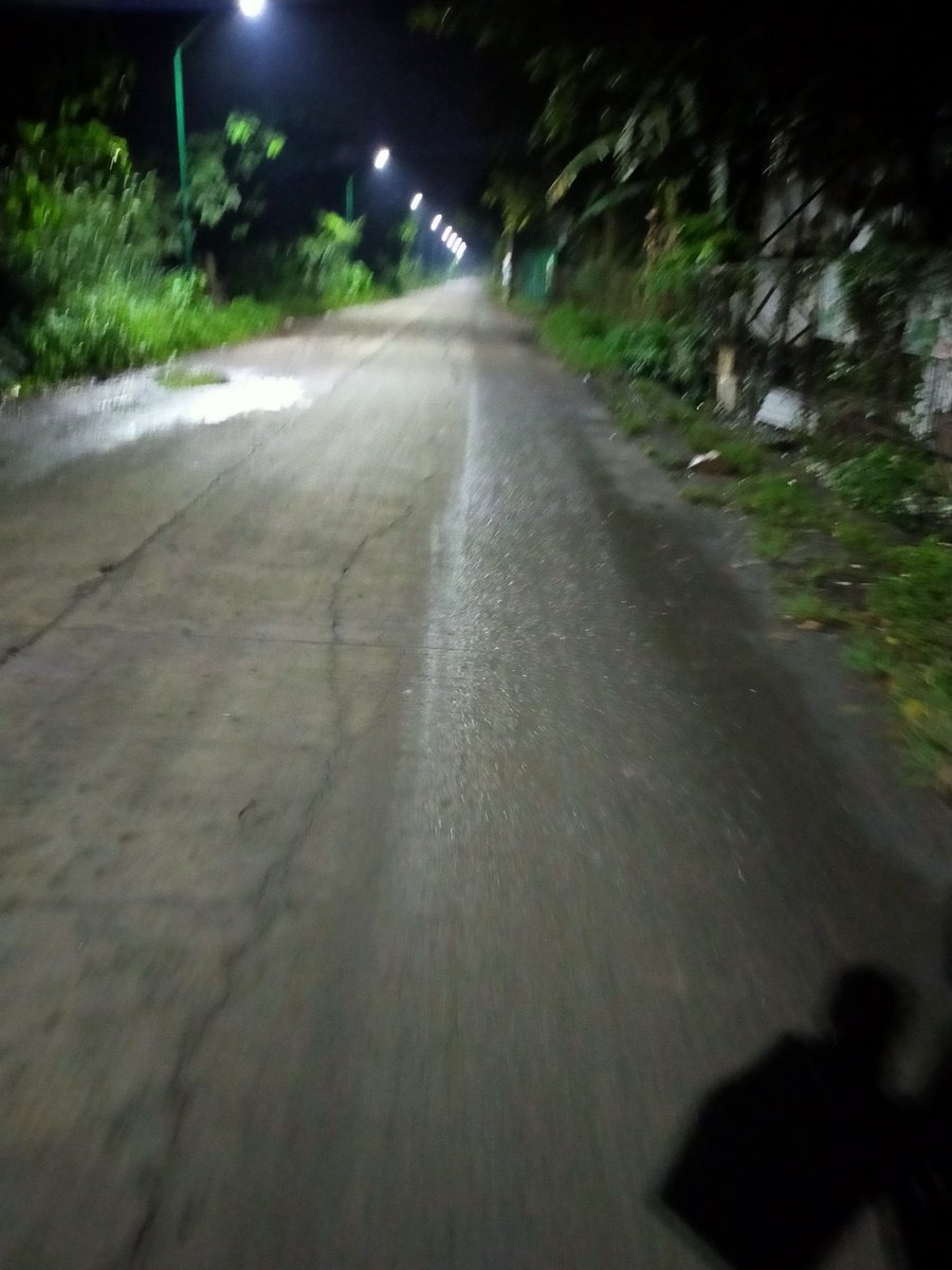 lvrynshk's tweet photo. tapos ganito lalakaran mo. for the angkas or grab muna talaga ang ferson pag-uwi 🥲 https://t.co/gc4JpRFBFq