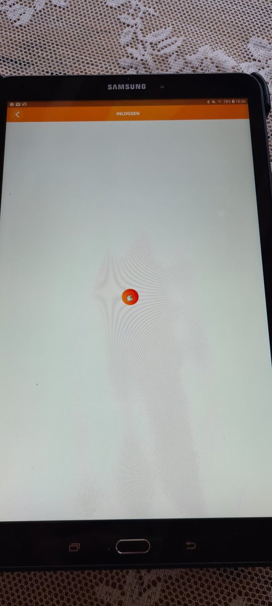 lolieman's tweet photo. Is het idee om morgen opnieuw te starten met de kaartverkoop als jullie dan alles opgelost hebben? Ik ben nu al 2 uur aan t proberen en hang al een uur op het scherm bij Ziggo ook bij Vodafone (waar ik nu bij Vodafone ben uitgegooid😪) #hoelangnog #ziggo #Vodafone https://t.co/MXcPZq5MQI