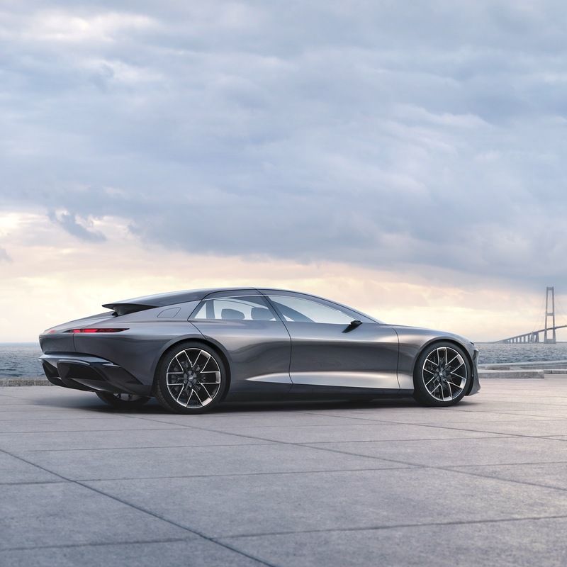 CarChargeruk's tweet photo. Audi Grandsphere concept

Audi Skysphere sports GT concept

Audi Urbansphere concept

"A sneak peek of tomorrow" - Audi

Click the link to read the full article on these electric vehicle concepts.

https://t.co/uToBsbvK2Y https://t.co/SCcgvdFRZn