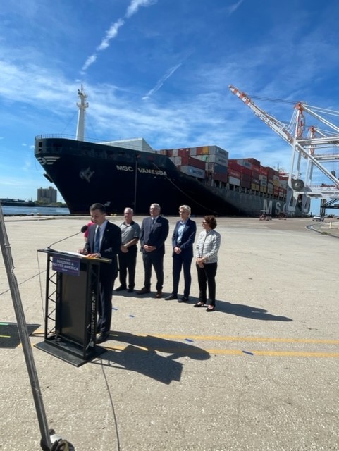 PortTampaBay's tweet photo. In case you missed it: @USDOT  @SecretaryPete and Deputy Secretary Polly Trottenberg visited our port to help celebrate our recent $12.6 million RAISE grant allocation. https://t.co/L0Go8dgVSR