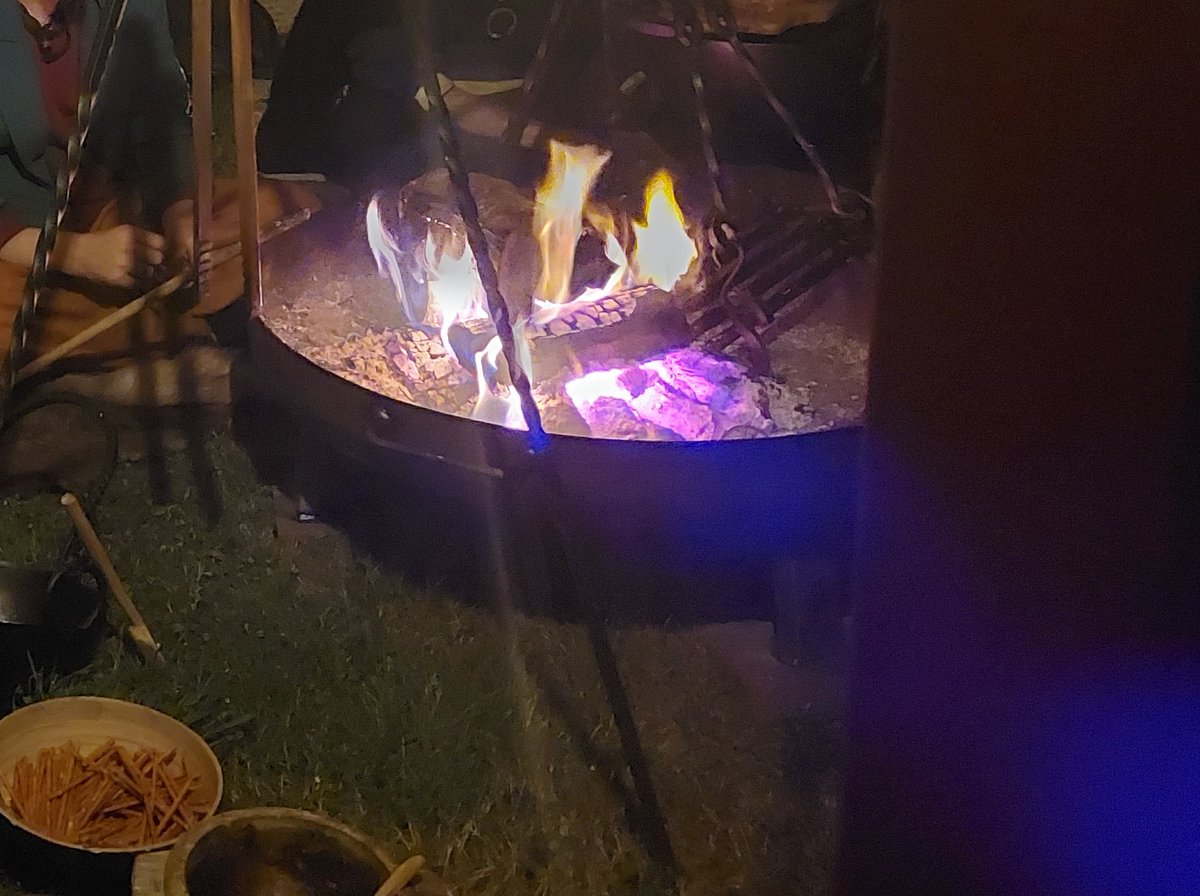 MitFritte's tweet photo. Nach der #con ist vor der #con
#larp ist so ein schönes Hobby, was hab ich das vermisst.

#larpcontent auf #youtube oder #twitch? Was meint ihr?

#frittenmitpommes #twitchaffiliate #livestream #streaming #twitchgermany #livestreaming #friesencrew #gamingcommunity #retrogaming https://t.co/jRrGE21iY2
