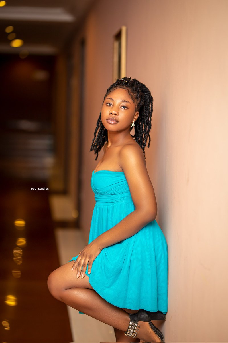 braqwamejnr2's tweet photo. You are a Queen enough to drive a Saint to madness or a King to his knees🤩❗📸
.
.
.
.
.
#GhanaGirls Glory Glory Man United Diana Mane #drivetimeonluv #puredrive
 Gordon Burna Odoi #DNBP #TidalRaveFestival #TidalRave22 Chelsea https://t.co/G27VexEBJI