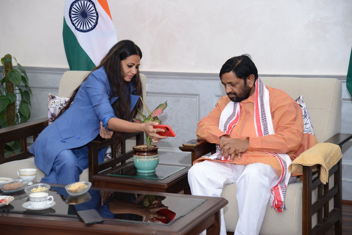 Kaushal Kishore tweet media