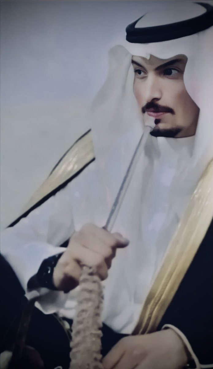 مساء الخير عليكم جميعاً🤏🏻✨