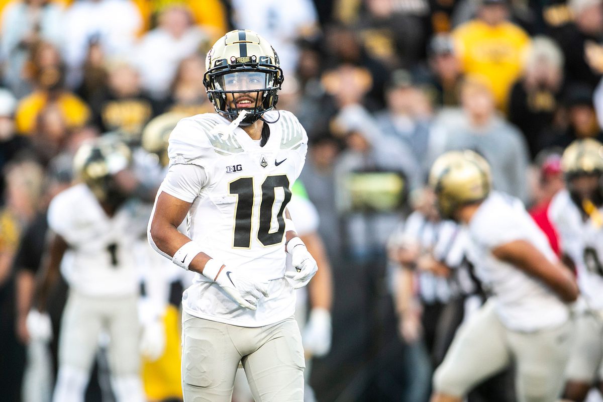 NCAAFNation247's tweet photo. ● DB Spotlight ●

Cam Allen - Purdue

• Allen is one of the top returning players for the Boilermakers. In his career he has 124 Tackles, 5.5 Tackles for Loss, 7 Pass Breakups, 7 INTs &amp; 2 Fumble Recoveries. https://t.co/aTeTKh0kIg