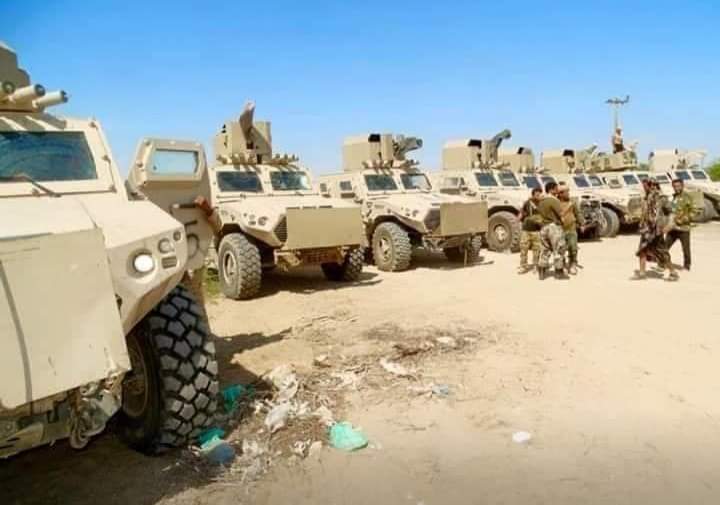 حزب الاخوان اوهم اتباعه والعاميه من الشعب ان الإمارات قدمت علب رنج للشعب نقول لهم استمرو في تغييب انفسكم واتباعكم هذا بعض ما قدمته الامارات لدحر المشروع الفارسي والله اذا الامارات دعمكم بها انتو كان بعتوها على الحوثي وعملتو بها استثمارات في تركيا