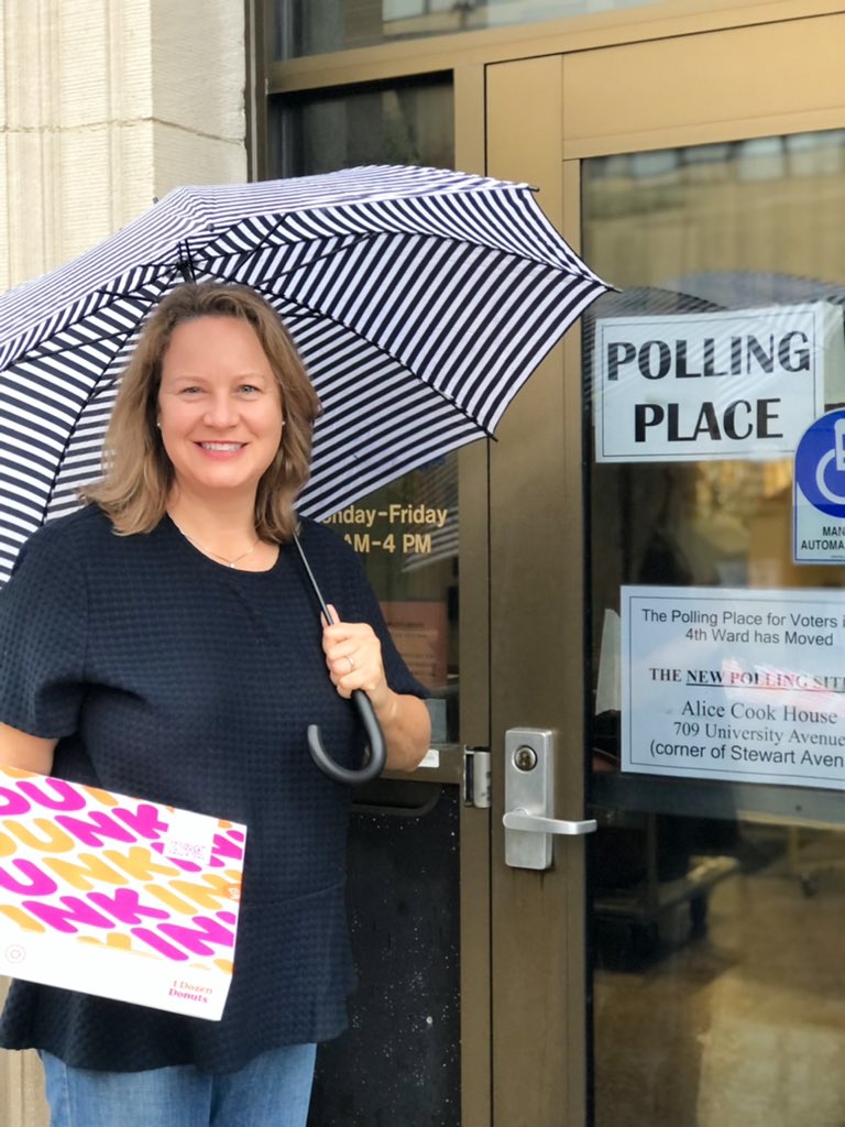 LDanksBurke's tweet photo. Stopped by just a few of the hundreds of polling sites to thank the poll workers who are making sure democracy happens today! Thank yours when you go #vote, too! 

Don’t forget, polls close at 9pm #election2022 https://t.co/WtKSLKxSD0