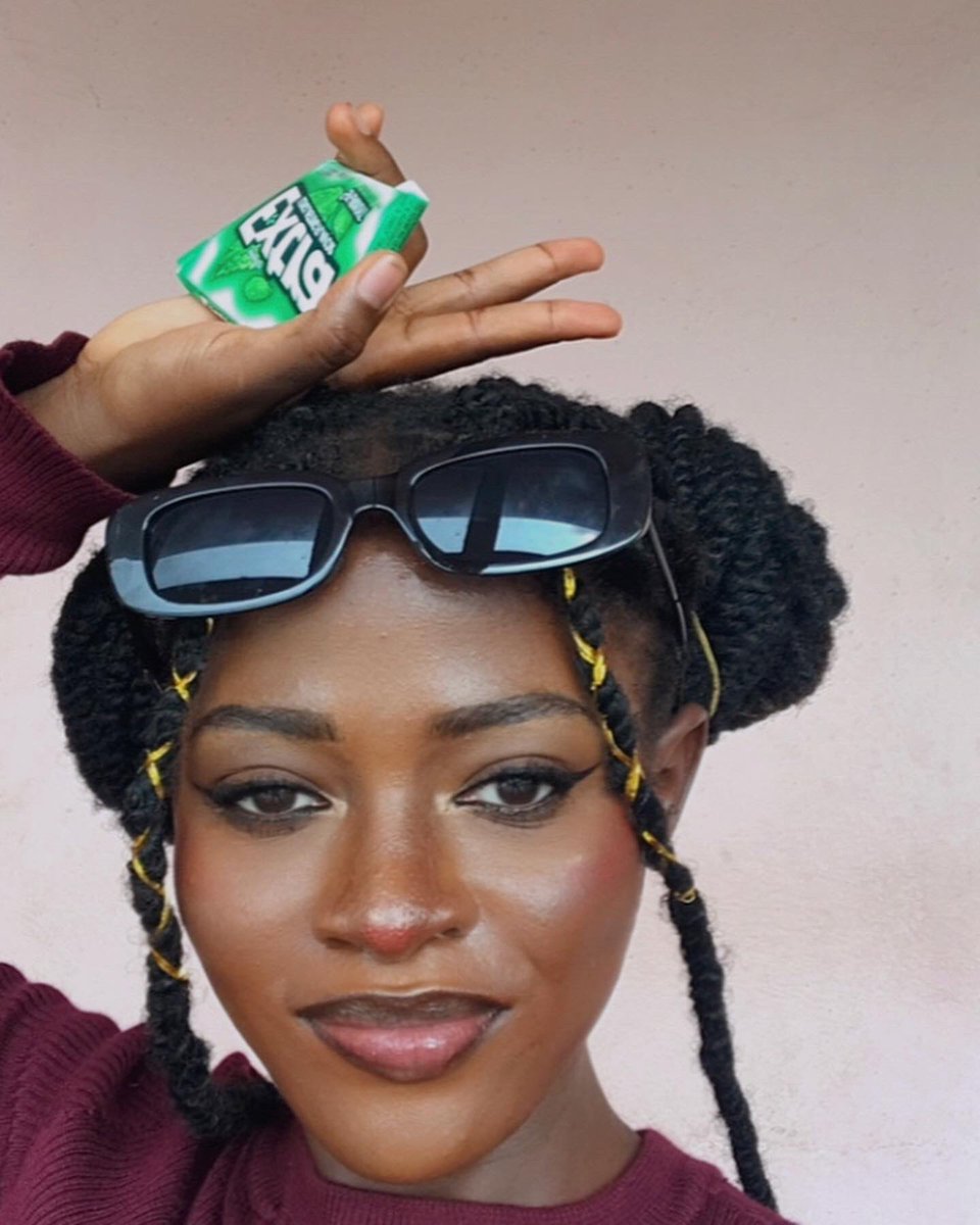 gorgeous_sirri's tweet photo. always looking good w/ @ExtraGum
#giveextragetextra https://t.co/Z3LYYyYIn9