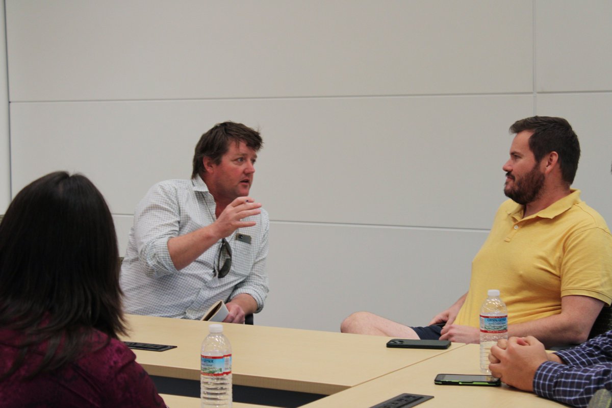 We had a round table discussion with the <a href="/NuffieldFarming/">Nuffield Farming</a> scholars, who shared some of the grand challenges on their #farms. It was great to see an interdisciplinary group of #NC_PSI researchers discussing how their work might help address these challenges.