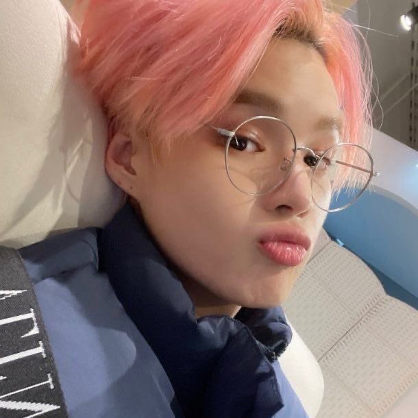 thinknujes's tweet photo. saga of sejun with glasses https://t.co/bCEtPDm8mU