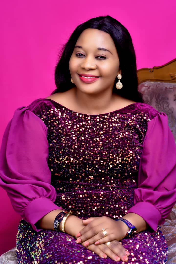 abods2000's tweet photo. Happy birthday to a worthy child of God per excellence, my sweetheart and a very good wife. God will continue to increase your joy. Amen https://t.co/85m5okjZAX