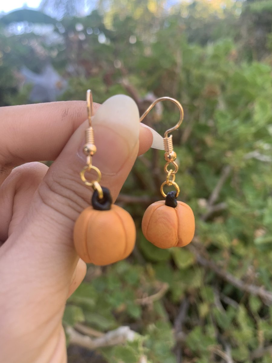 🎃Manifesting sales🎃
etsy.com/shop/AlishaJea…