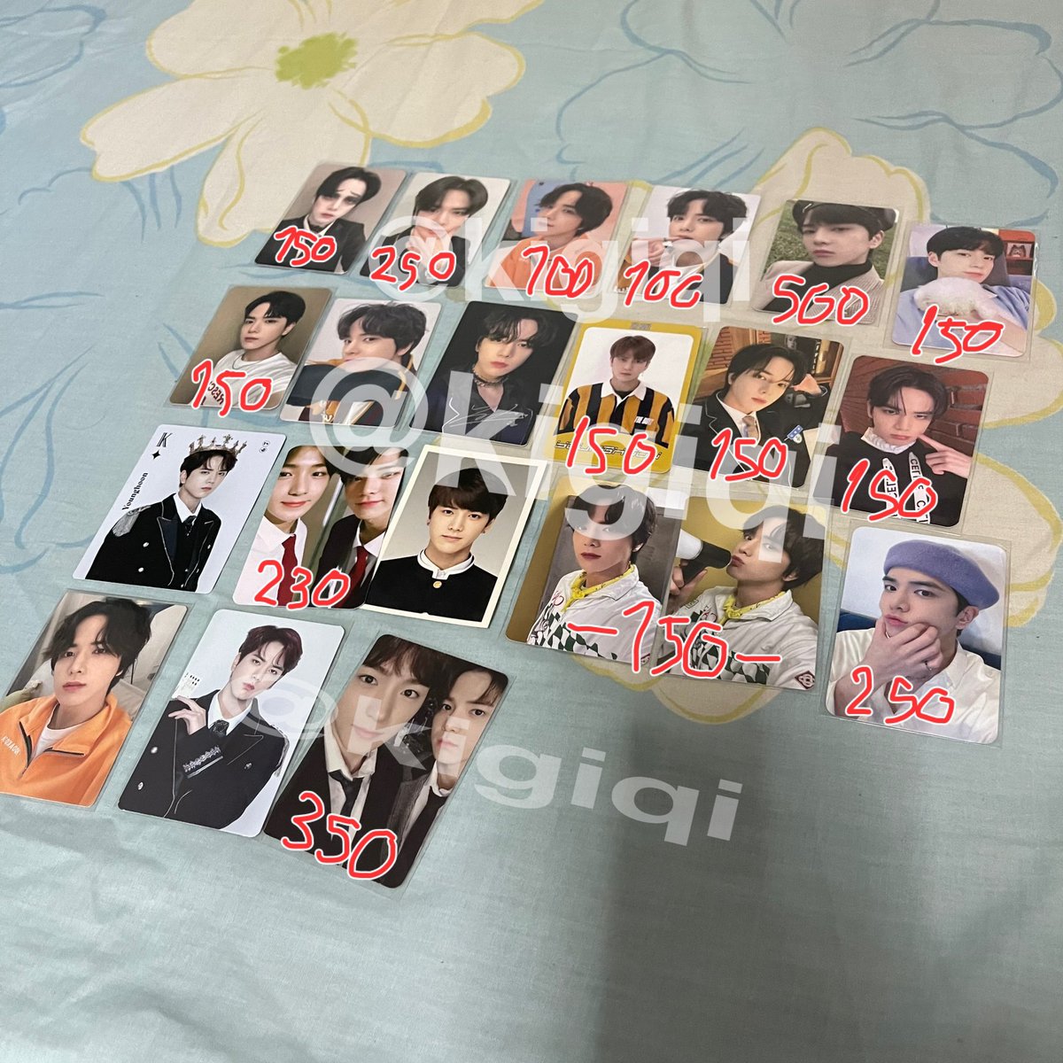 kigiqi's tweet photo. ปล่อยราคาตามภาพค่ะ 
ค่าส่ง + 40 ใส่กล่องค่ะ 

#ตลาดนัดtheboyz #ตลาดนัดหนุ่มดอกไม้ https://t.co/TVBaeSAakE