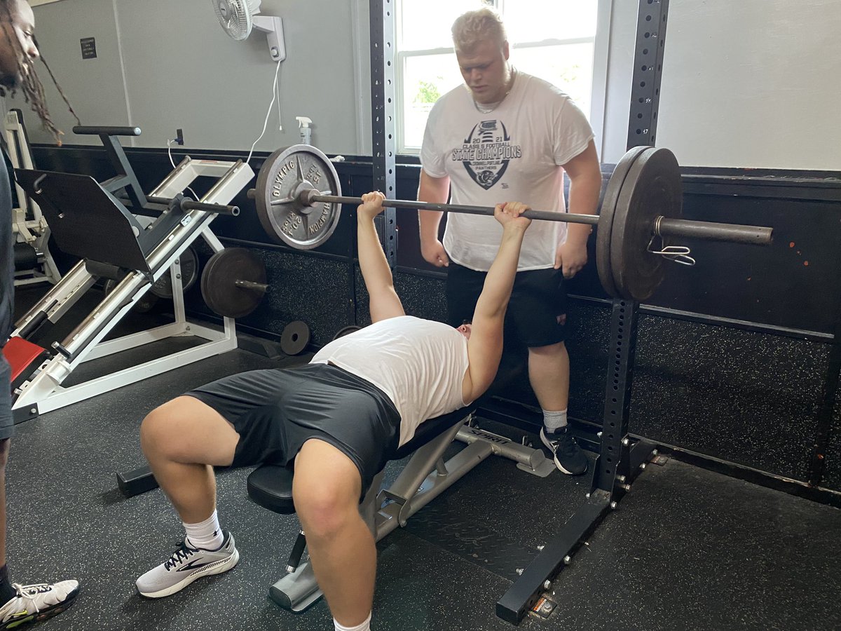 Bridgton_Ftbl's tweet photo. We’re back. #BleedBridgton #WolverineMoB https://t.co/6qNagUgUcE