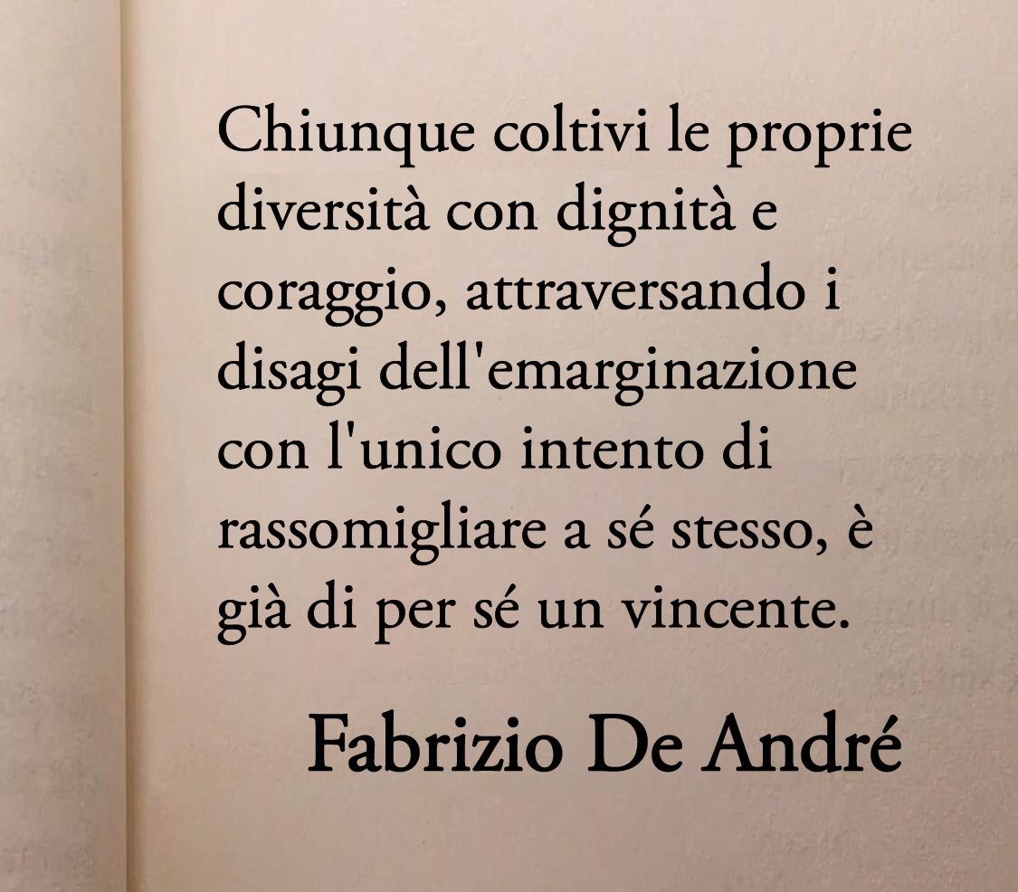 Poesiaitalia's tweet photo. Intramontabile Faber ♥️ https://t.co/QqEEjkiKBy