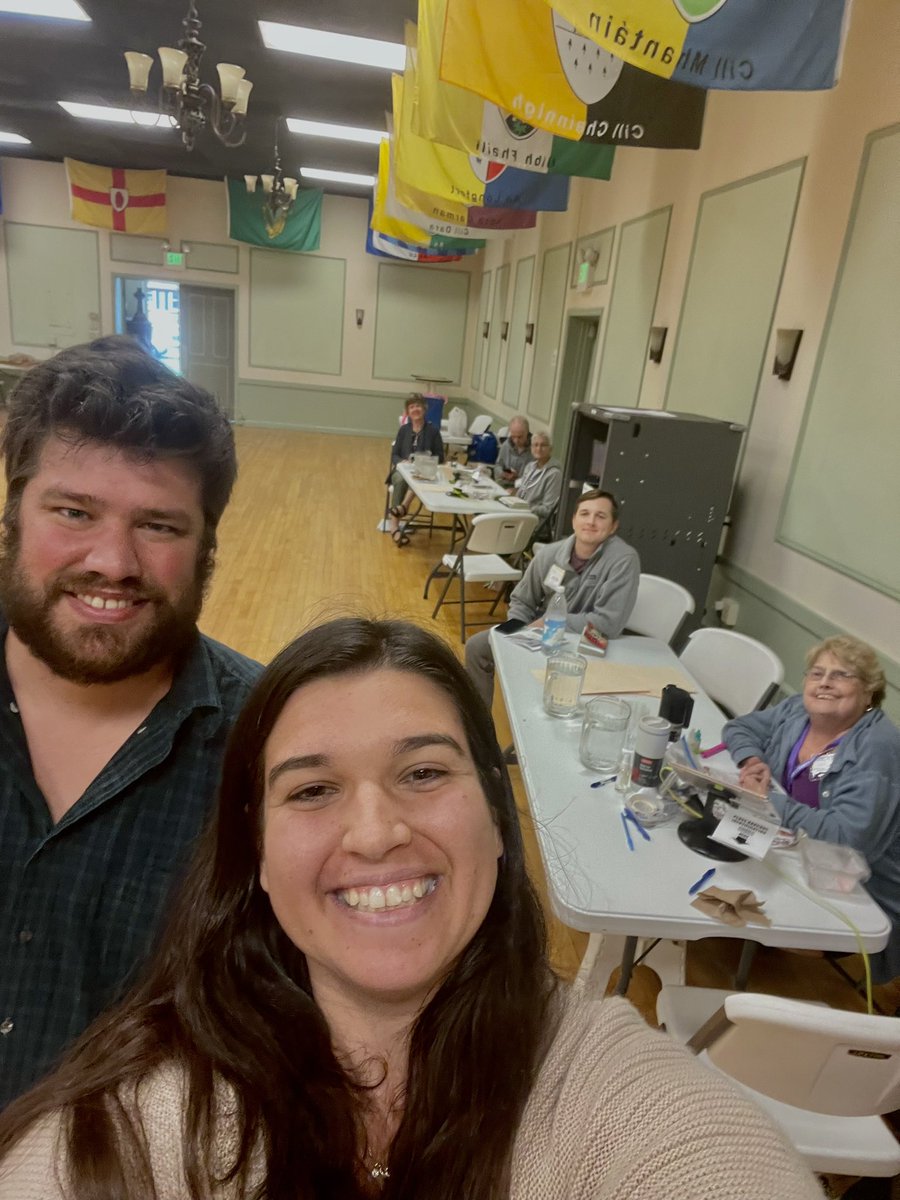 Dannielle_NY's tweet photo. It's Primary Election Day! The @acdems #10thward brought pizza and drinks to show our appreciation to our dedicated poll workers!
We also ran into Congressman @RepPaulTonko, who is running for the 20th Congressional District,@PatriciaFahy109, and @DustinReidy! https://t.co/VSYVr083LK