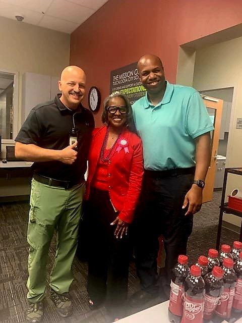 RandyLatner's tweet photo. While we have alot of people that help keep the @TCTATuscaloosa flagship afloat, we couldn't do it without Ms. Mahan keeping us all straight. Happy birthday to the best! #drpepperbday @TCSBoardofEd @tuscace @westalchamber @MikeDaria @BranchJetta @RyanBK23 @AngeeB @kknorstrom https://t.co/sTknYVnHS5