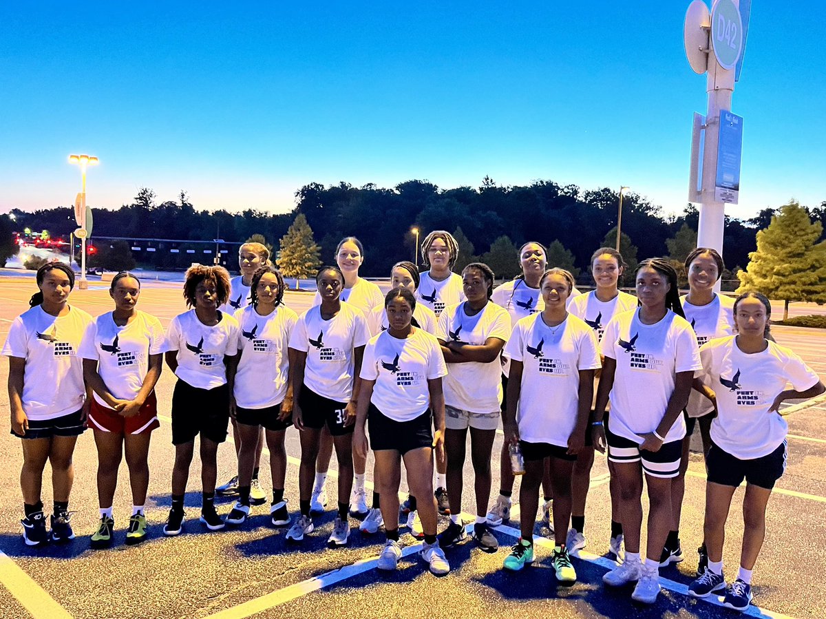 MtZionGirlsBB's tweet photo. You’ll be surprised how much you can do before 7am, sleep is for the weak, we roll at Zero Dark Thirty - Eagles 🦅 Soar 🙏🏾👊🏾🏀 https://t.co/15T55eYcg7