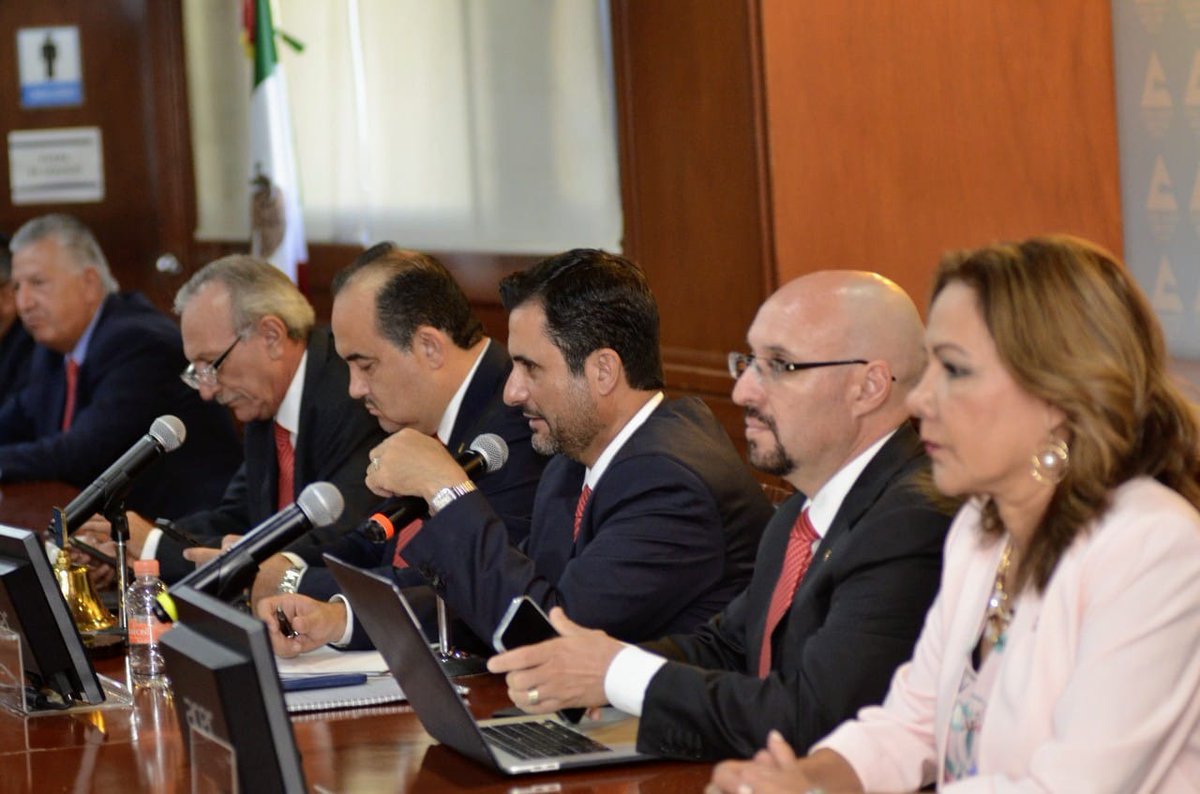 En las reuniones de Comité Ejecutivo y Consejo Directivo, encabezadas por nuestro Presidente <a href="/hectortejadasha/">Héctor Tejada</a>, se desahogaron diversos temas de interés de la Confederación