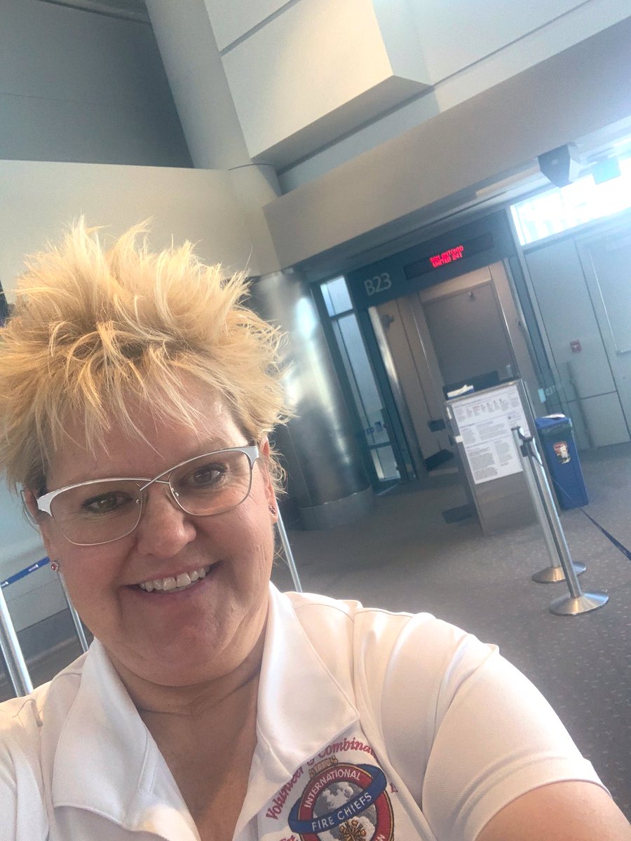 RealBritaHorn's tweet photo. Heading to #FRI2022 #IAFC #VCOS in #sanantoniotexas 
Who else will I see there? 
Fire-Rescue International @IAFC_VCOS @IAFC @IAFCPresident 🚒🚒🚒 https://t.co/j0KUSpFb0s