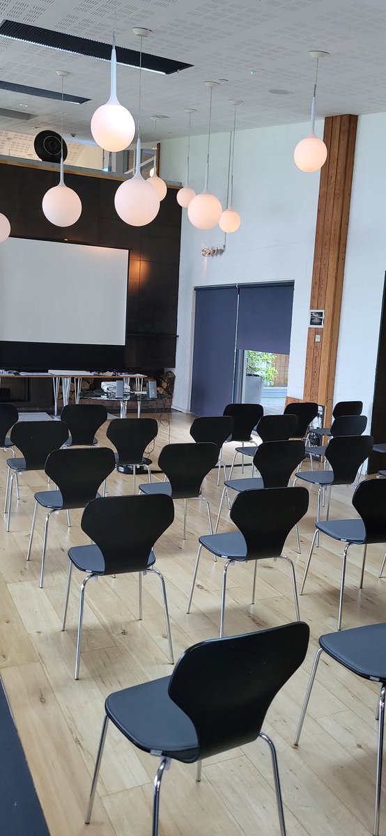KPSSTechnical's tweet image. STEM Departments spending time collaborating at @Ardochscotland today. A beautiful venue and surroundings to be reflective in our thinking and consider curricular innovation. @KingsParkSec @KpssStem