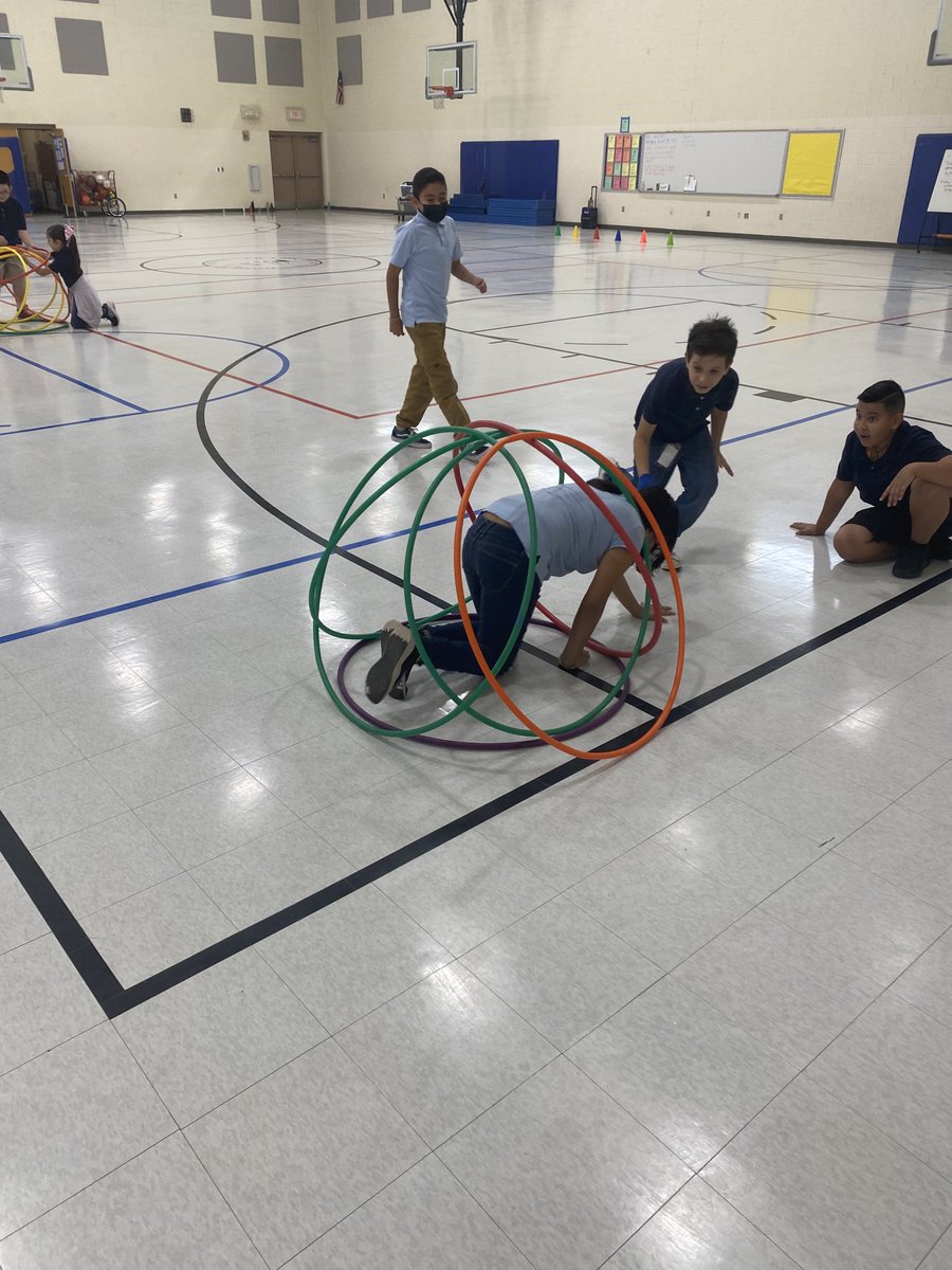Problem-solving and team work in PE with Ms. Grubbs! ⁦<a href="/BormanCSD83/">Borman Elementary</a>⁩